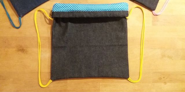 LOTE Mochilas vaqueras niños Nuevas!