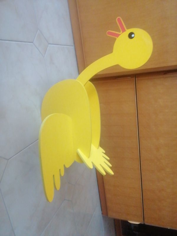 lámpara madera con forma de pato