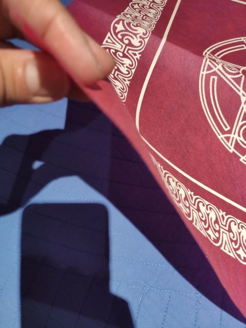 mantel, medida 49cm x 49cm