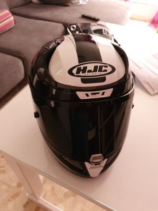 Casco de moto,en perfecto estado con visera de segunda mano Casco de moto,en perfecto estado con visera de segunda mano