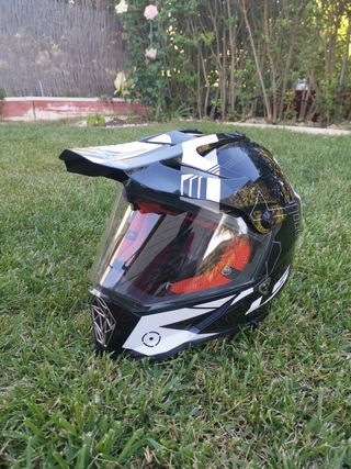 Casco integral de segunda mano en Pamplona en WALLAPOP Casco integral de segunda mano en Pamplona en WALLAPOP