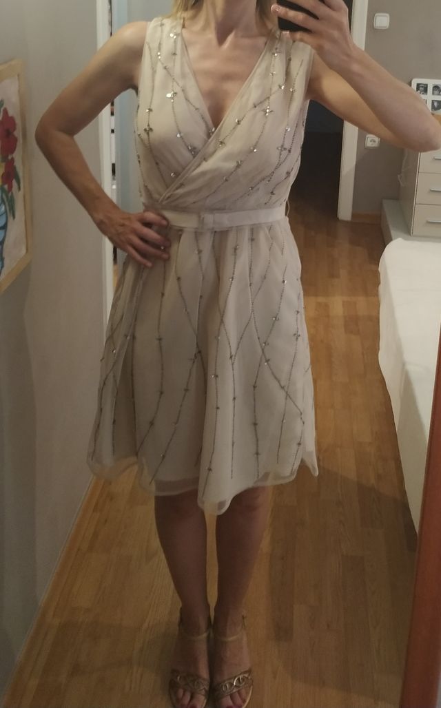 Vestido fiesta, pedreria, Talla 40, marca Amite