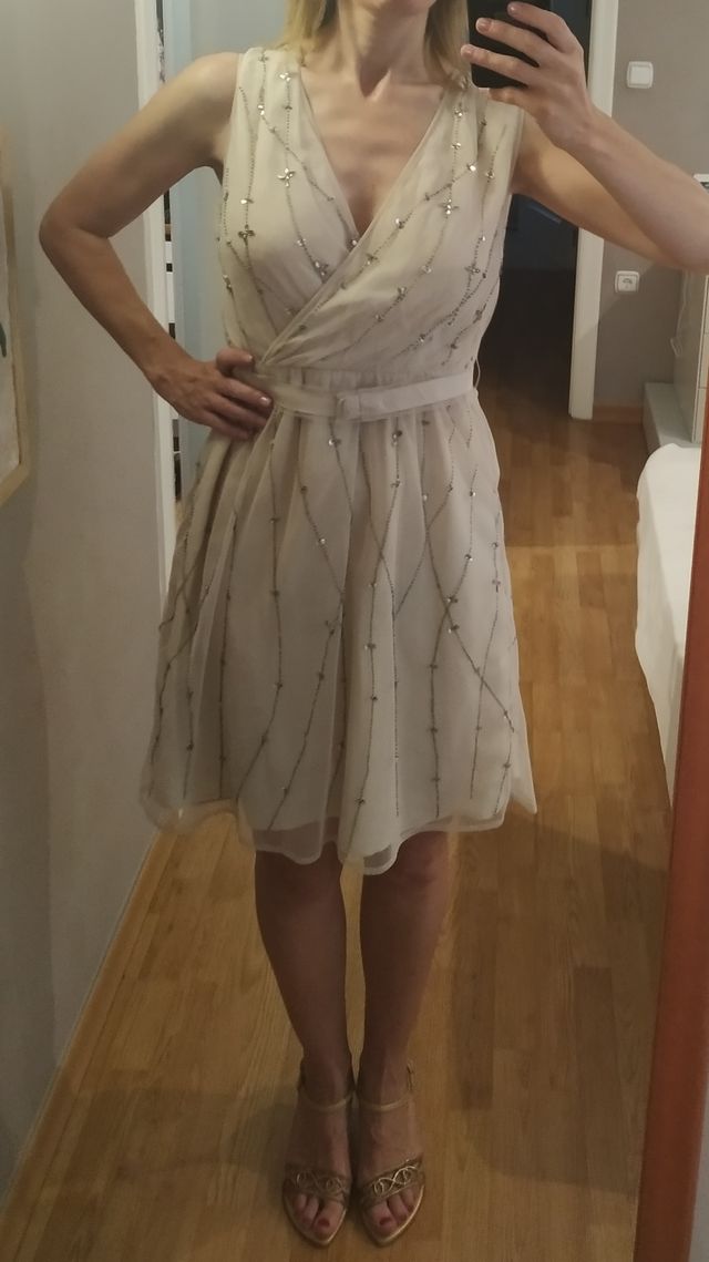 Vestido fiesta, pedreria, Talla 40, marca Amite