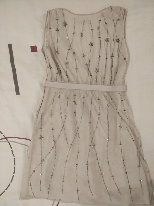 Vestido fiesta, pedreria, Talla 40, marca Amite