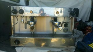 Cafetera de bar de segunda mano en Mataró en WALLAPOP Cafetera de bar de segunda mano en Mataró en WALLAPOP