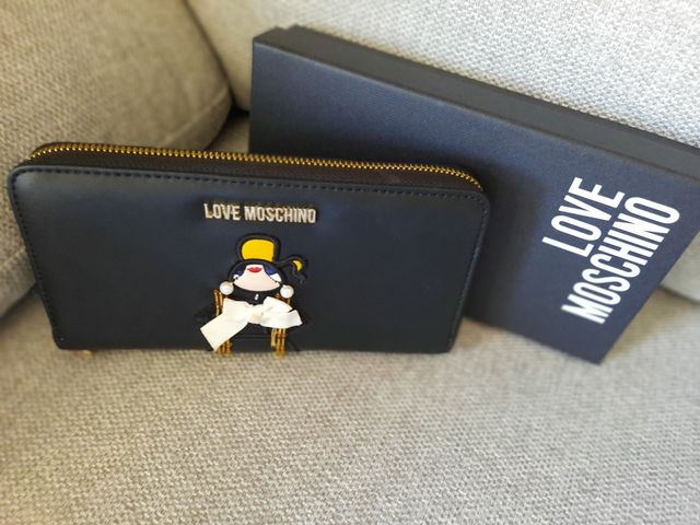 Cartera, Billetera Love Moschino