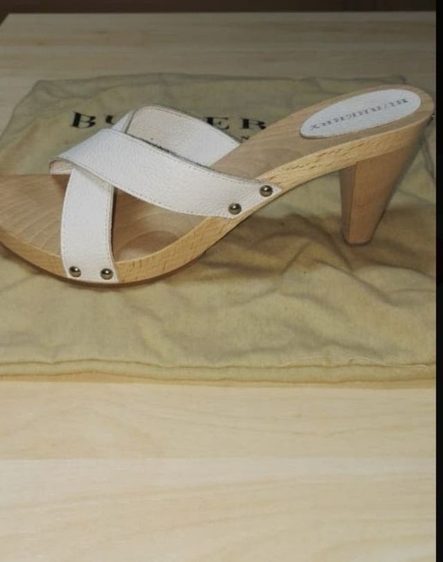 Sandalia BURBERRY