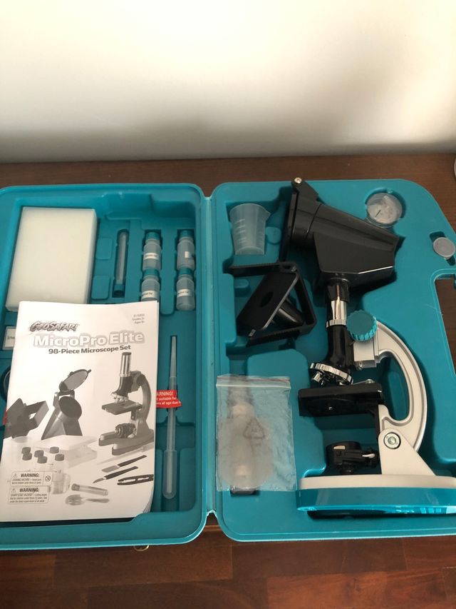 Microscopio de niño