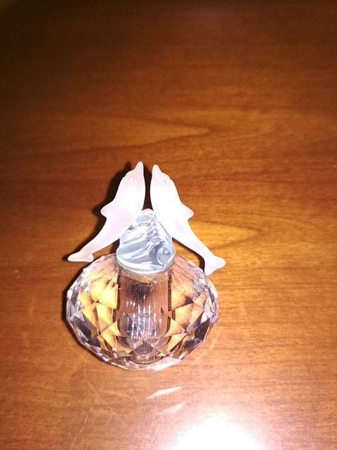 esfera de cristal tallado con 2 delfines 