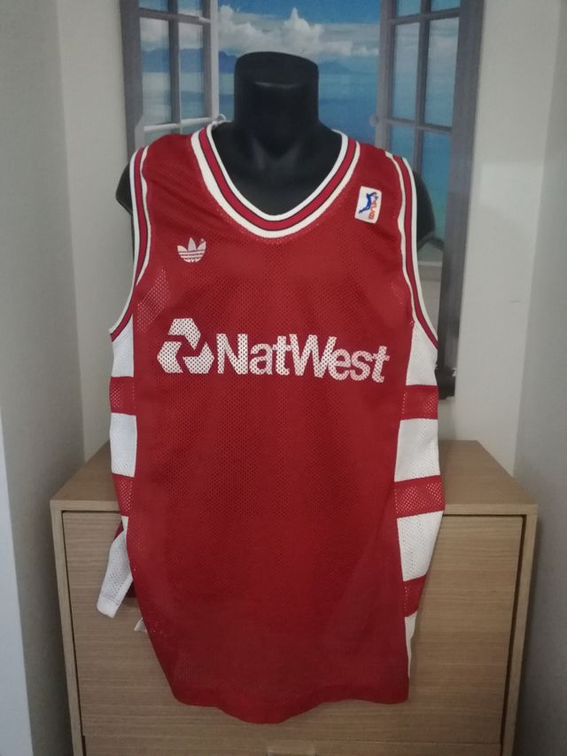 Camiseta do histórico clube de basquete Zaragoza