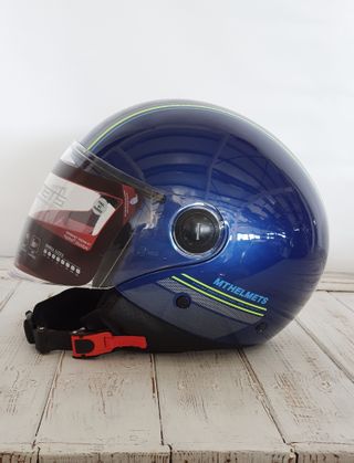 Casco MOTO de segunda mano por 40 € en Puente Genil en WALLAPOP Casco MOTO de segunda mano por 40 € en Puente Genil en WALLAPOP