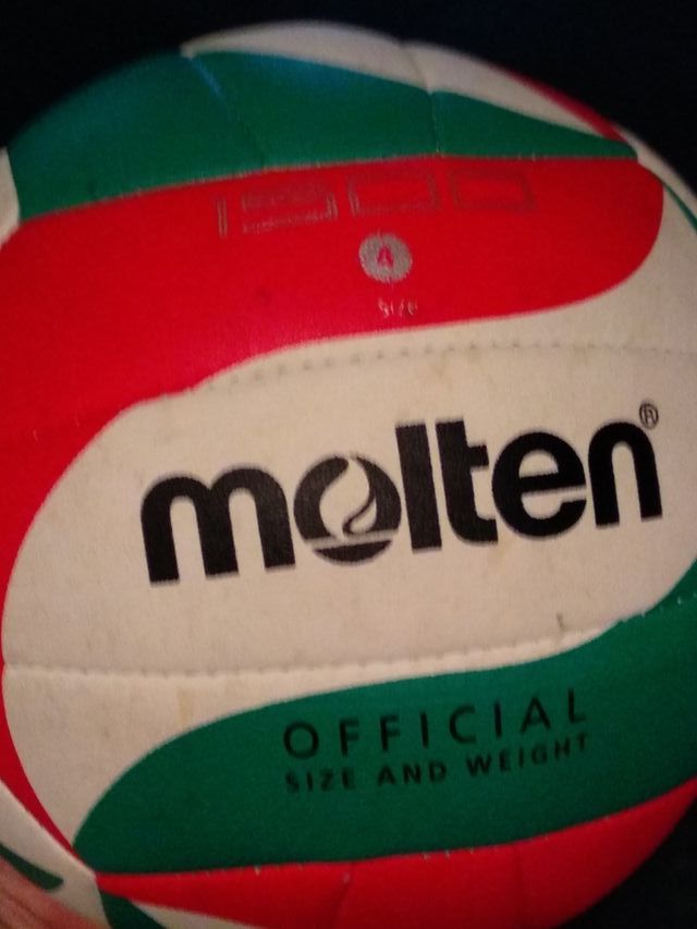 Balón oficial Volleyball Molten 1500 talla 4 de segunda mano por 10 EUR