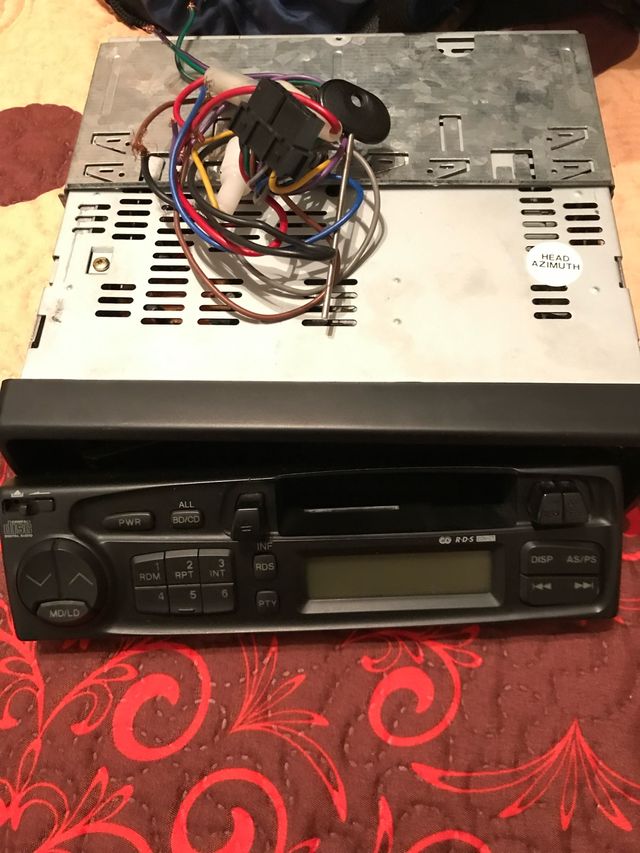 Radio de coche marca Goldstar LG