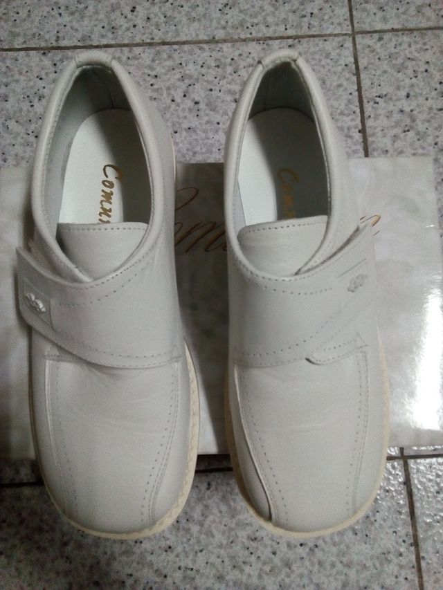 Scarpe da bambino Misura 32.