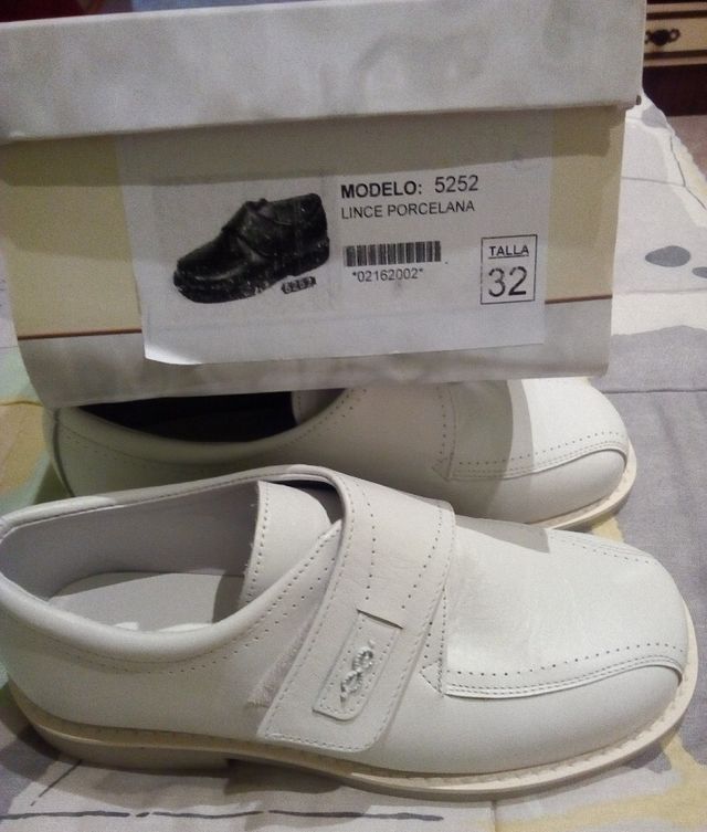 Scarpe da bambino Misura 32.