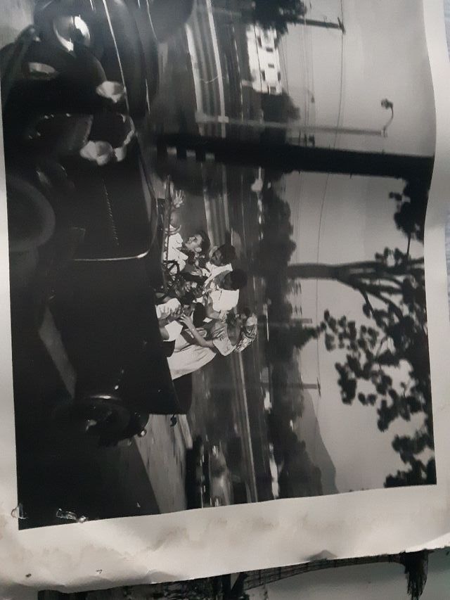 TODOS  LOS 3 CARTELES GRANDES