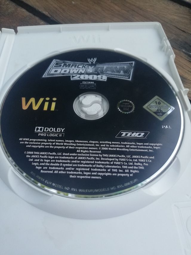 SMACK DOWN VS RAW 2009 WII NINTENDO