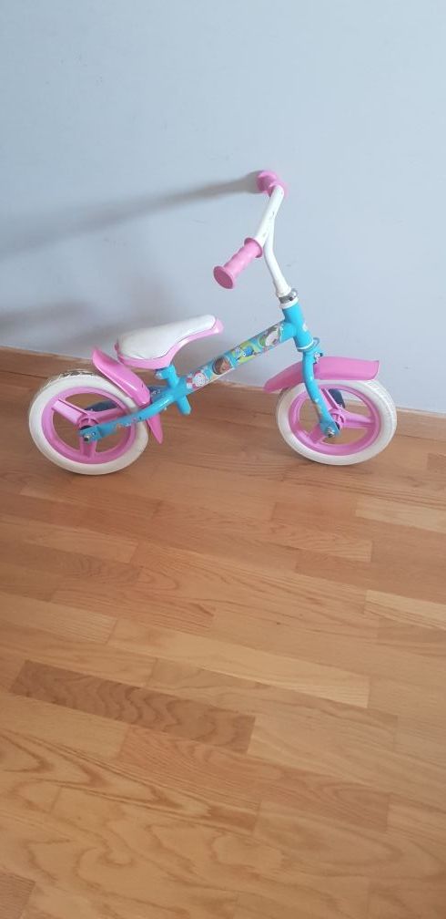 bicicleta sin pedales