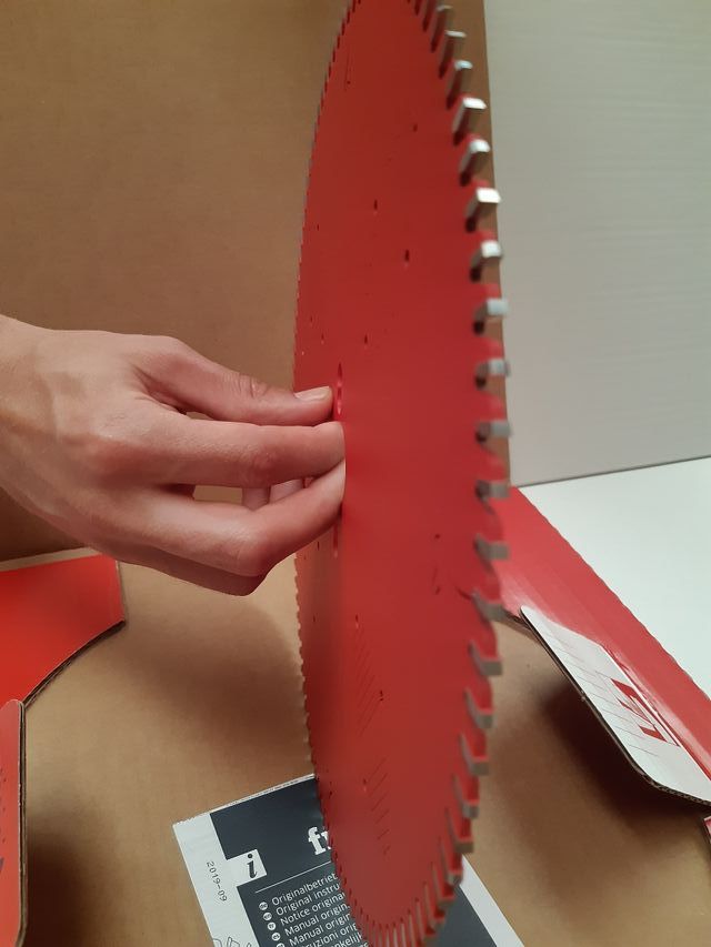 Discos de corte 300x3,2x30 z96. Con y sin teflón.