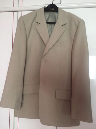 Traje de segunda mano en la provincia de Badajoz en WALLAPOP traje chaqueta hombre talla m badajoz