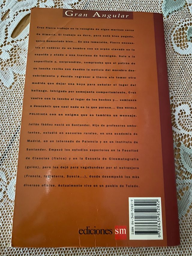 Libros DESLIZA PARA VER