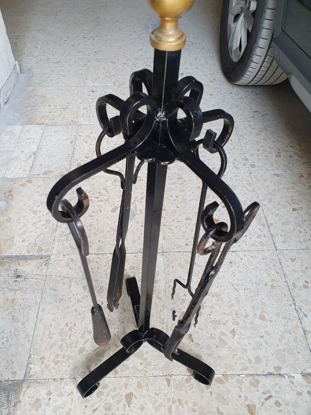 SET CHIMENEA FORJA de segunda mano por 15 € en Dos Hermanas en WALLAPOP