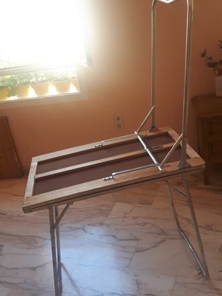 Mesa plegable de segunda mano por 35 € en Villaconejos en WALLAPOP