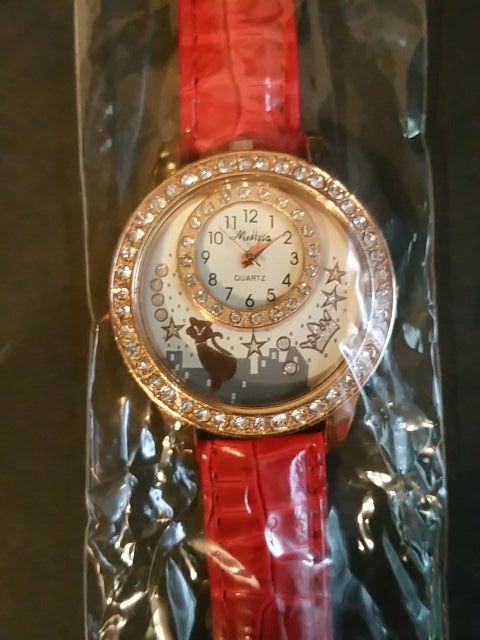 Reloj pulsera para mujer nuevo color rojo gatos
