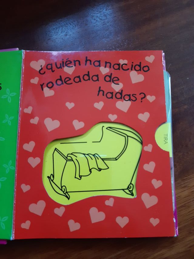 Princesas. Mi primer libro mágico