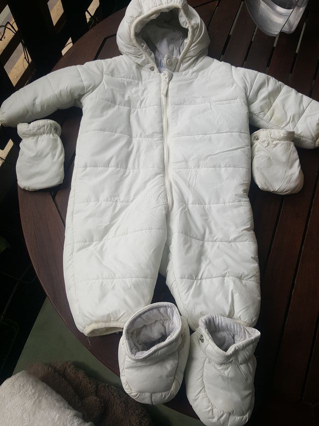 traje impermeable tipo buzo invierno bebé