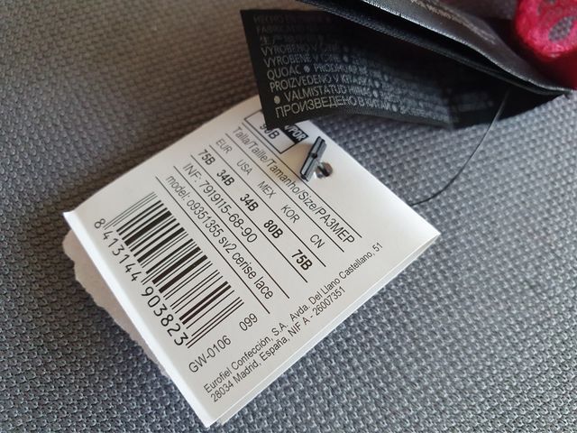 Sujetador fucsia sin estrenar