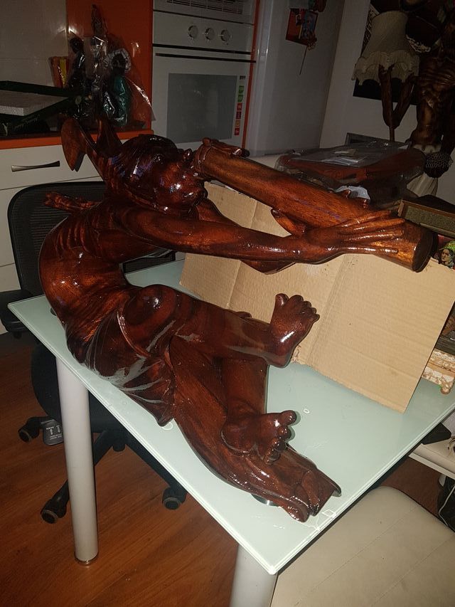 TALLA DE MADERA FLAUTISTA DE HAMELIN