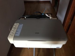 Impresora multifunción. Epson Stylus DX3800 de segunda mano por 10 EUR en  Arabuya en WALLAPOP