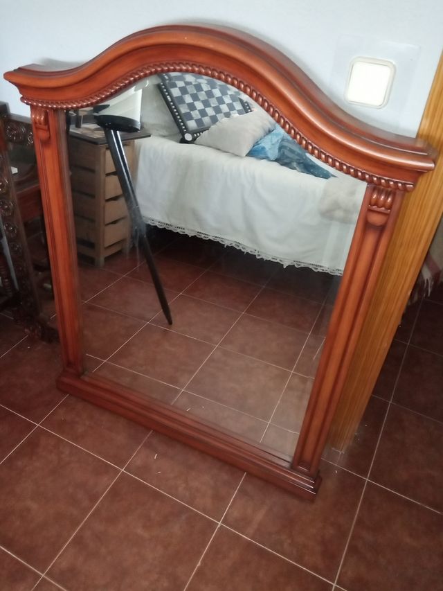 SOLO HASTA FIN DE MES Espejo grande madera maciza de segunda mano por