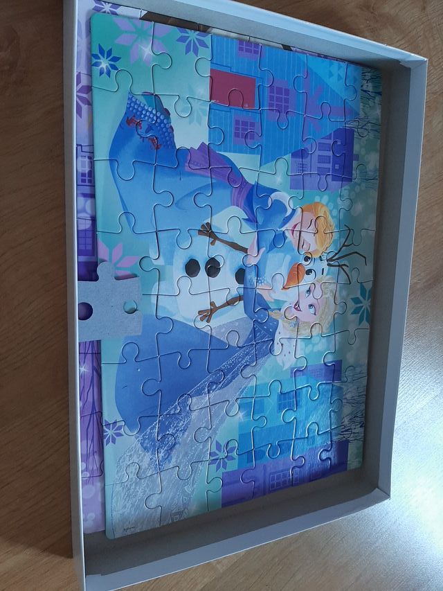 Puzzles Frozen y Winnie the Pooh