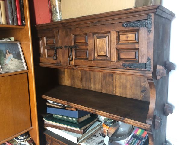 Estantería castellano hay 2 unidades precio unidad