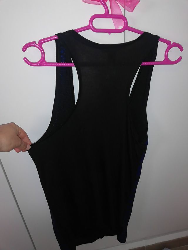 Camiseta con etiqueta NUEVA talla L, Mango