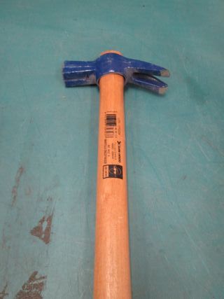 Martillo encofrador ZUBI-ONDO nuevo! de segunda mano por 14,52 EUR en  Alaquas en WALLAPOP