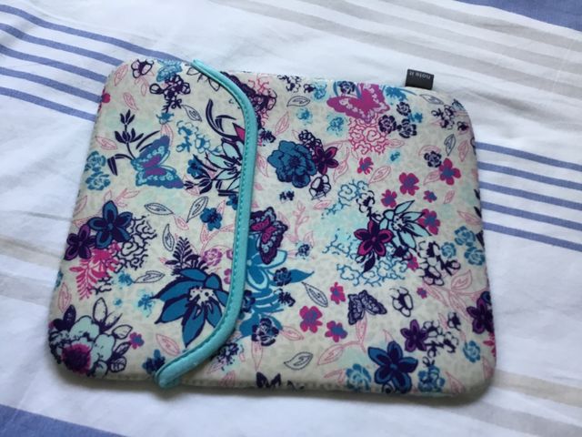 Funda tablet. Tejido neopreno