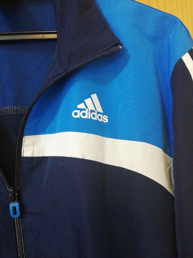 chaqueta de chándal marca Adidas original