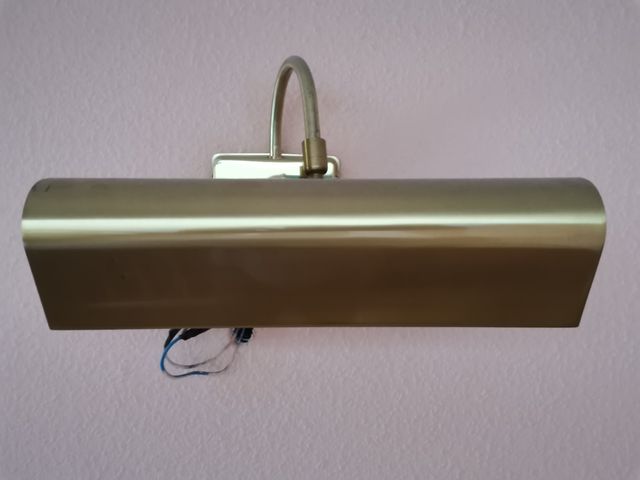 2 Apliques latón para iluminar cuadros.