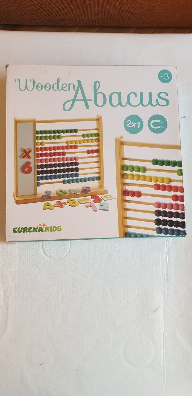 Abaco de madera EUREKAKIDS. SIN ESTRENAR