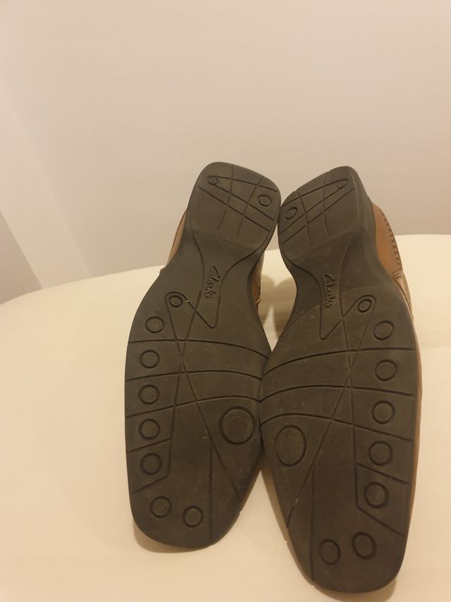 Zapatos Clarks