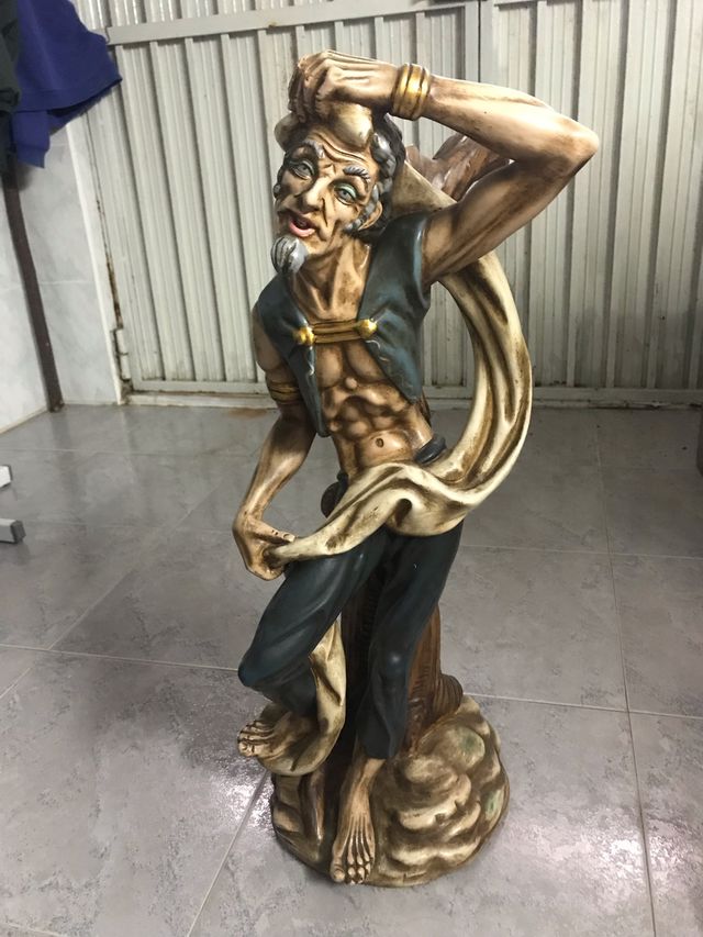 Figura in ceramica artistica TARIC