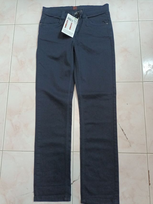 Ropa de niño nueva 8 años