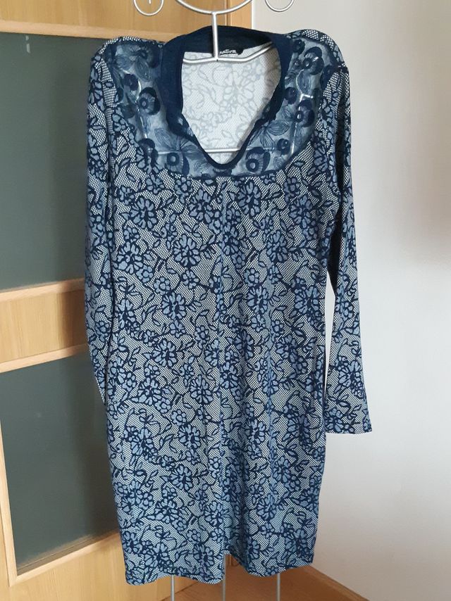 T-XXL. Vestido azul flores. Natura.