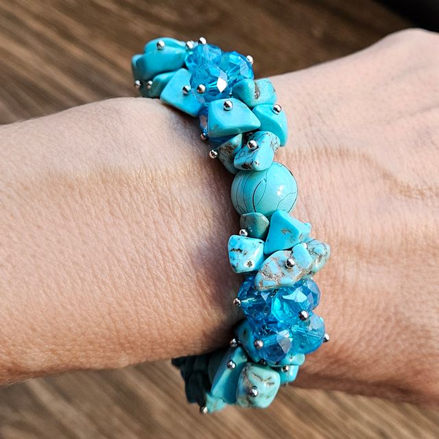 Pulsera artesanal elástica con piedras semiprecios