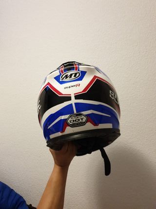 Casco de la moto GP de segunda mano por 50 € en Almendralejo Casco de la moto GP de segunda mano por 50 € en Almendralejo