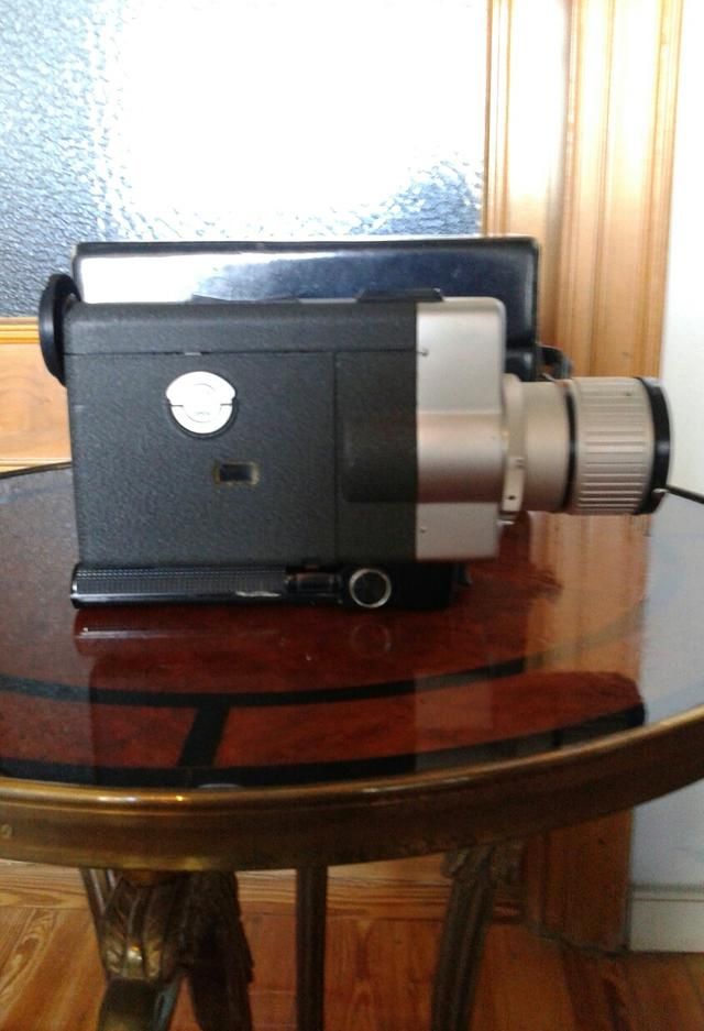 CÁMARA NIKON SUPER ZOOM 8