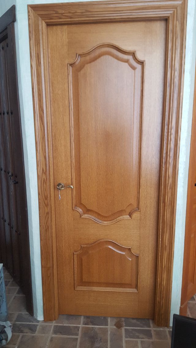 Puertas de exposición de segunda mano por 90 € en Toledo en WALLAPOP
